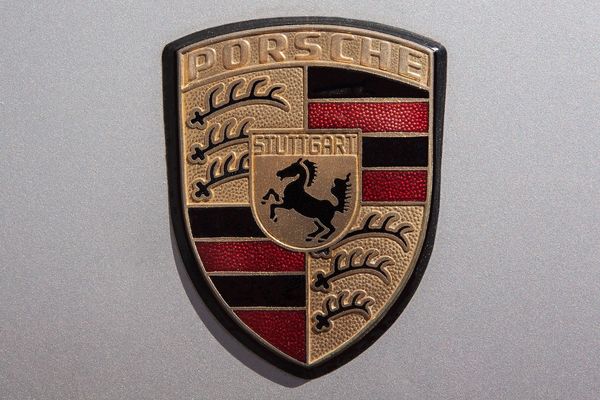 Przebudowa auta na własne potrzeby – tuning Porsche krok po kroku